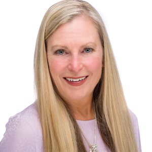 Julie Hahn